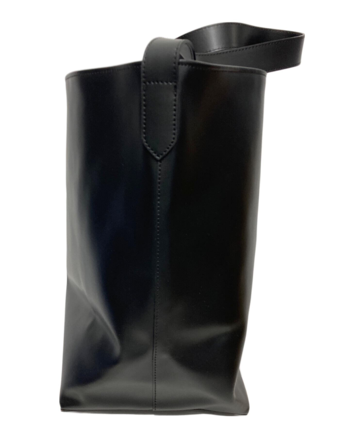 中古・古着通販】LA SCAIA (ラスカイア) レザーワンショルダー 中古・古着通販】LA SCAIA (ラスカイア) レザーワンショルダー