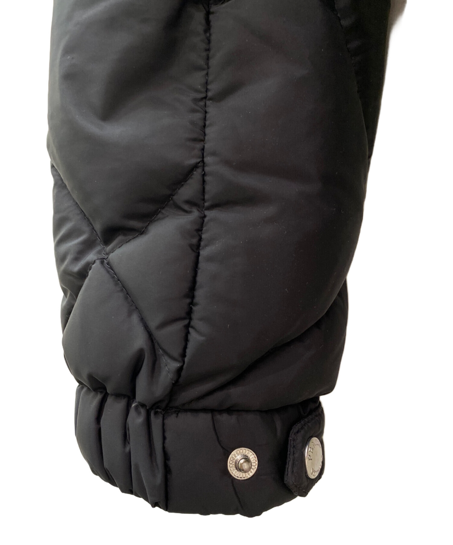 中古・古着通販】PRADA (プラダ) ダウンジャケット ブラック サイズ:44