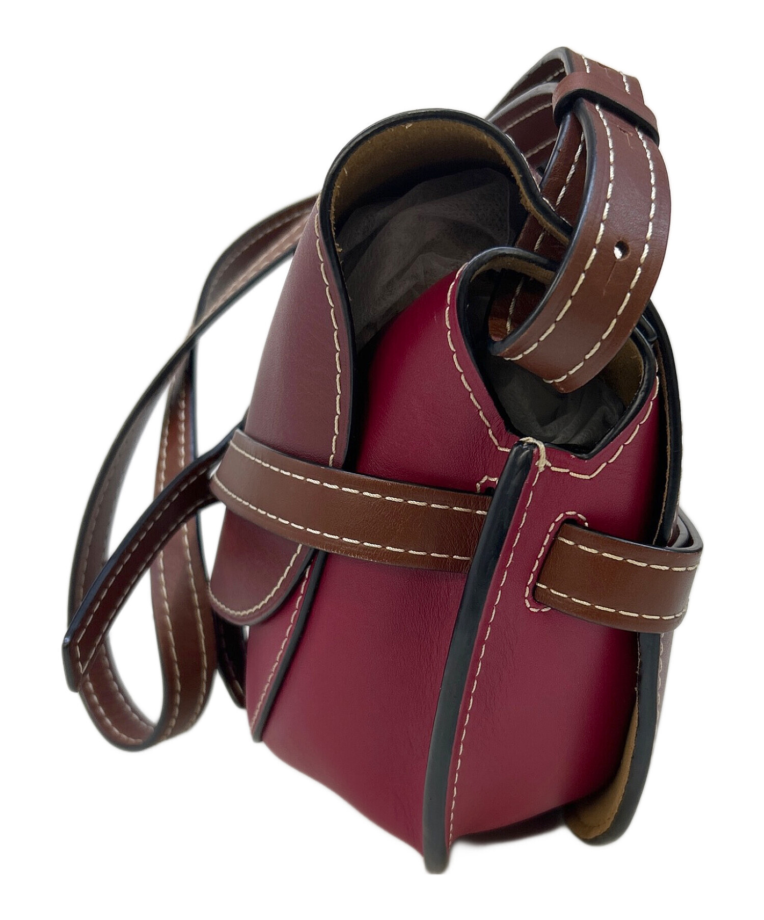 ロエベ ショルダーバッグ美品  - ボルドー 中古・古着通販】LOEWE (ロエベ) ショルダーバッグ ボルドー｜ブランド
