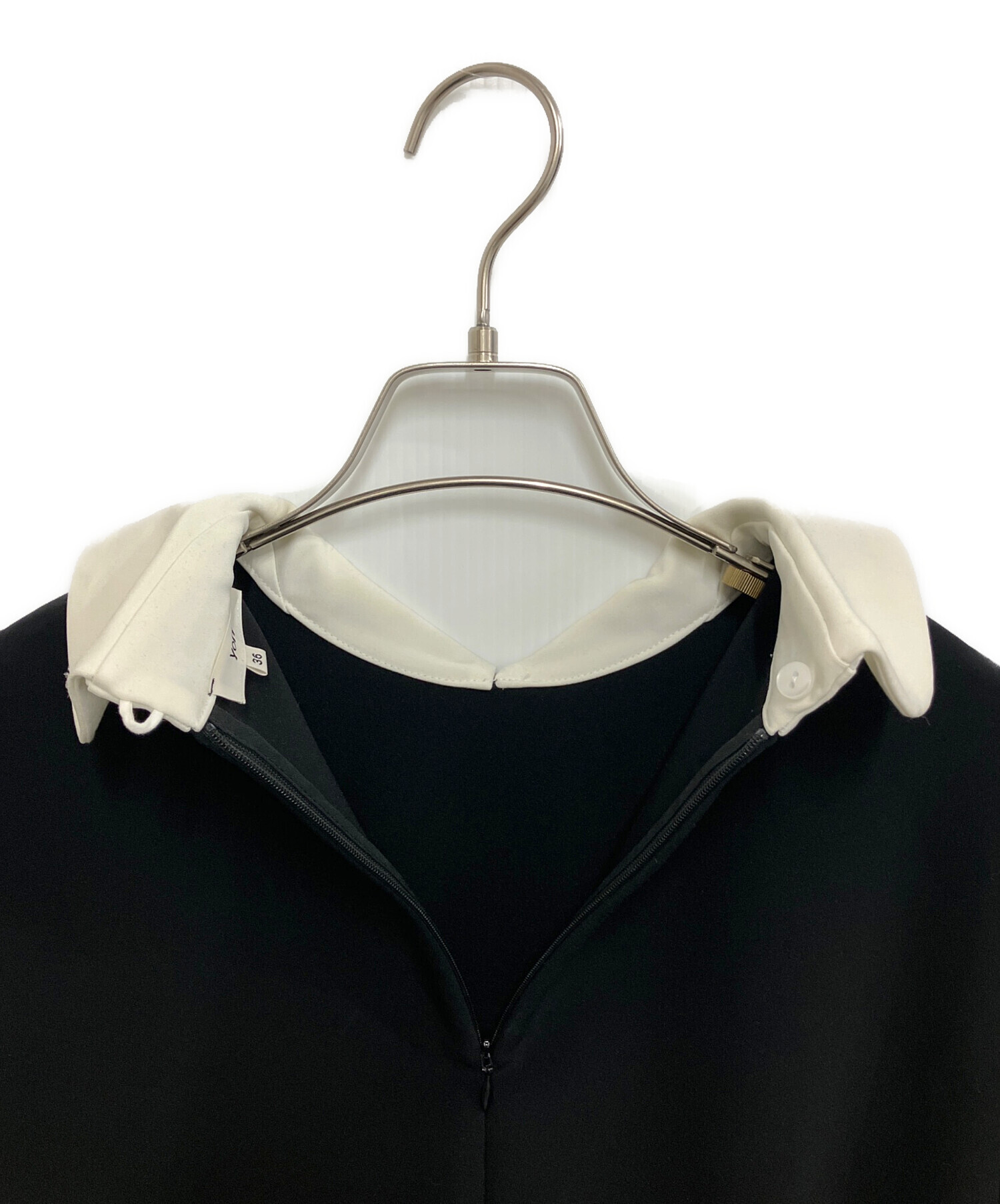 yori ラウンドカラードレスブラウス　36 yori ヨリ ラウンドカラードレスブラウス 36 ブラック Dress ⁄ yori