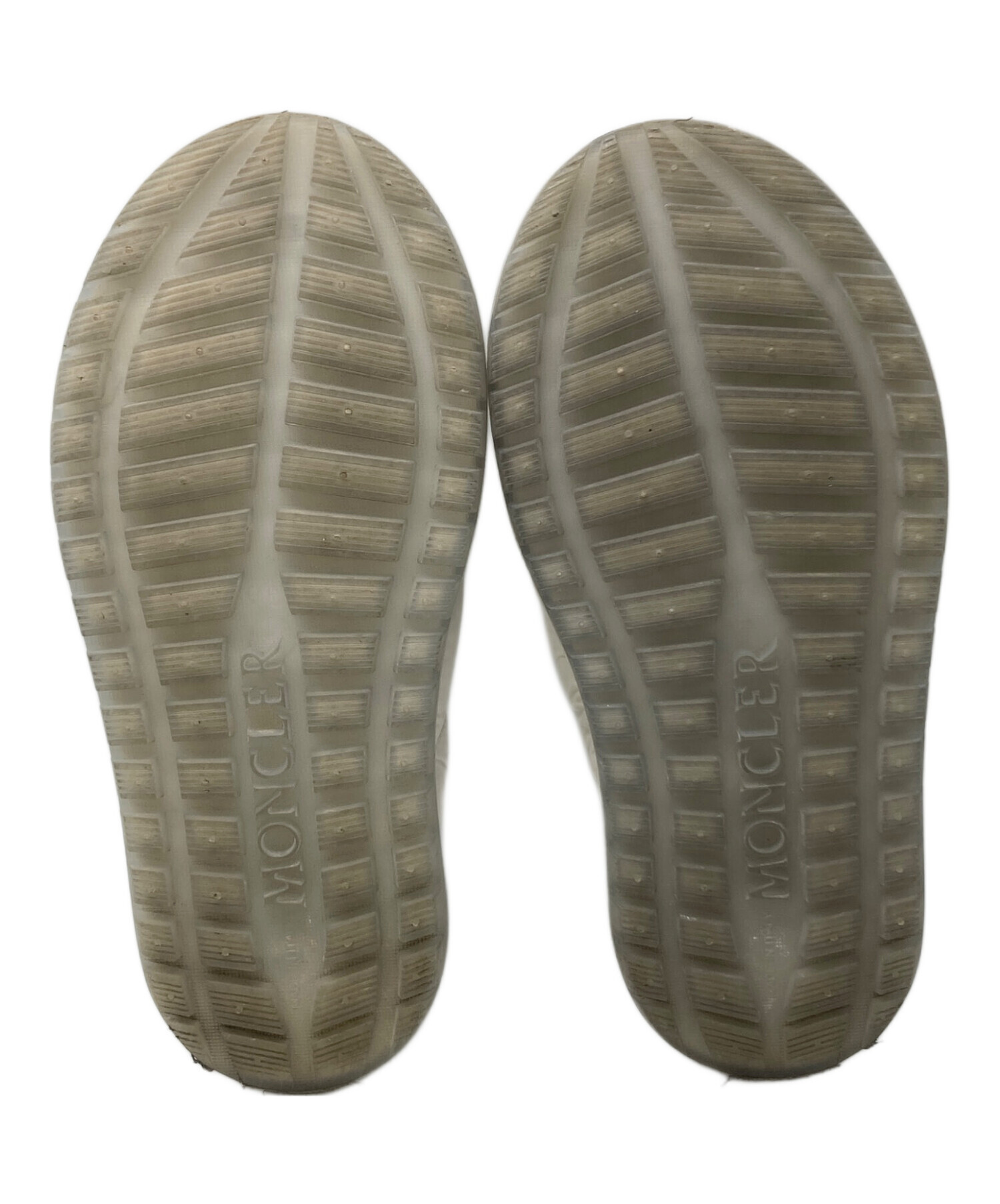 中古・古着通販】MONCLER (モンクレール) ダウンサンダル ホワイト