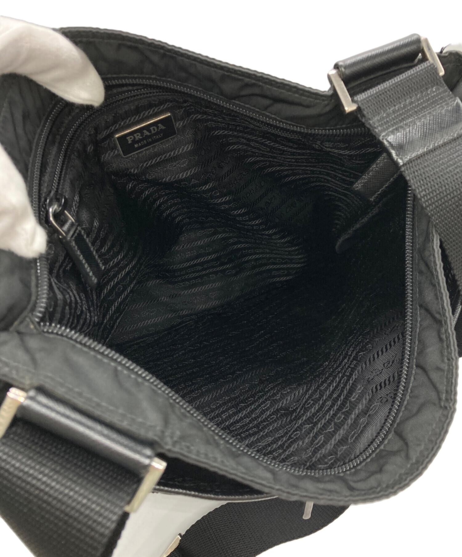 中古・古着通販】PRADA (プラダ) 三角ロゴプレートショルダーバッグ