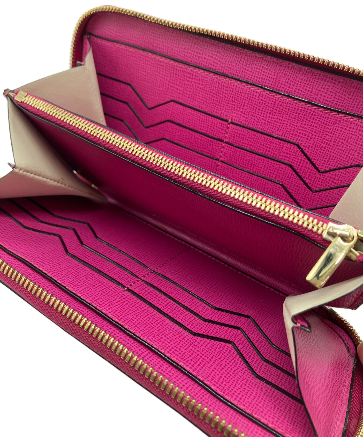 中古・古着通販】Valextra (ヴァレクストラ) ラウンドジップ 12カード