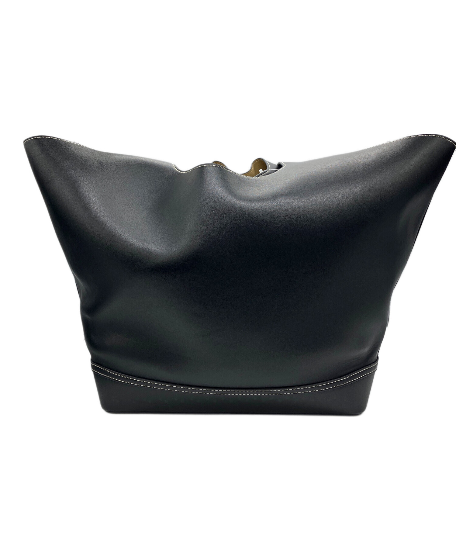 vasic MASK ミニ”だけど頼れる収納力！ 「ヴァジック」のバッグ“マスク