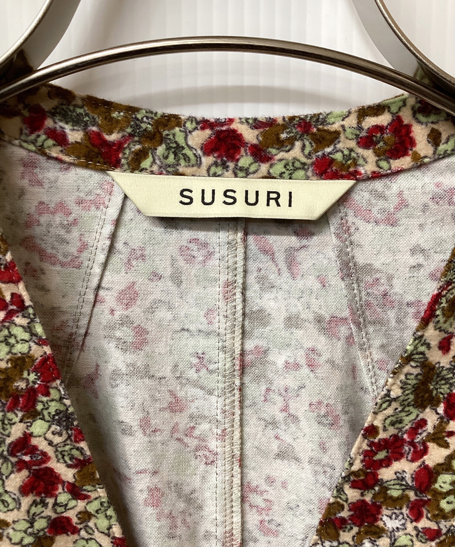 中古・古着通販】susuri (ススリ) コットン Vネック ショアライン 