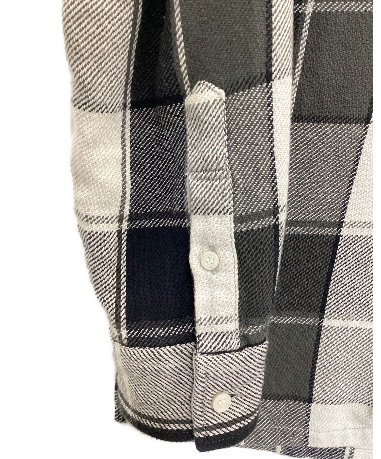 中古・古着通販】SEQUEL (シークエル) チェックネルシャツ ブラック