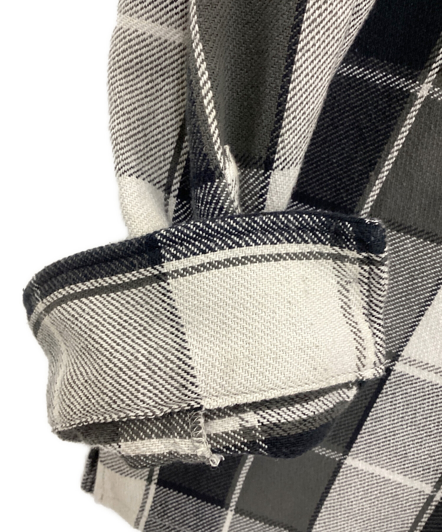 中古・古着通販】SEQUEL (シークエル) チェックネルシャツ ブラック