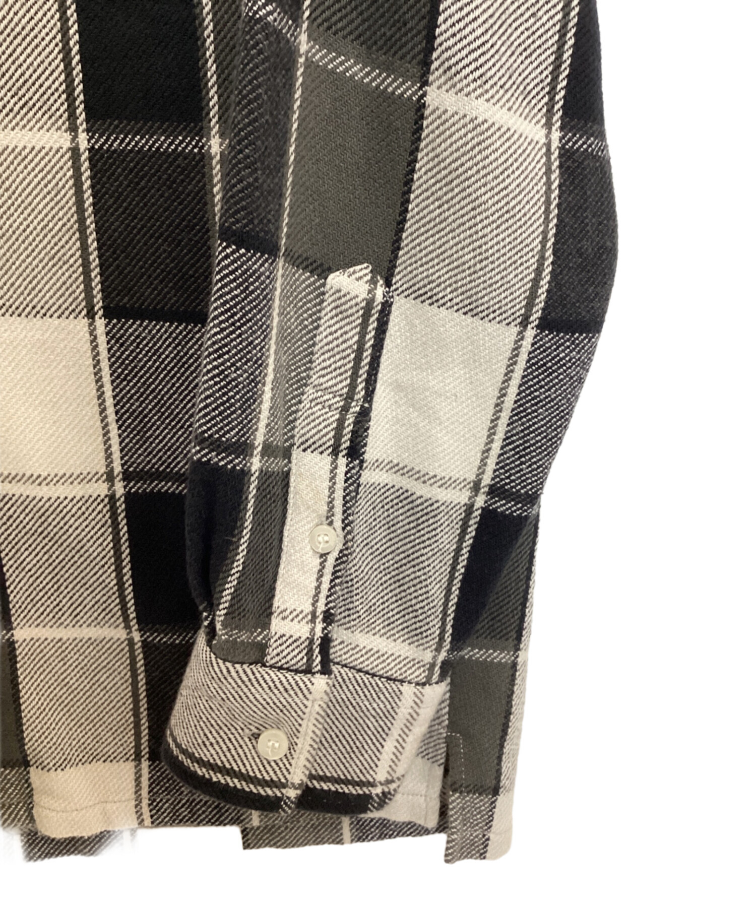 中古・古着通販】SEQUEL (シークエル) チェックネルシャツ ブラック