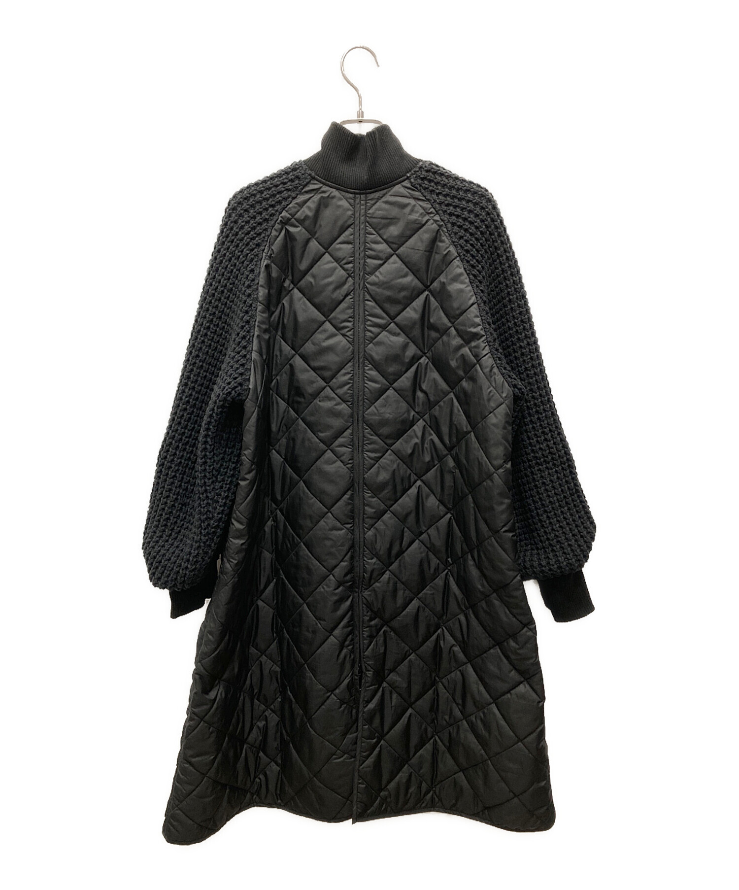 【新品】 ヘレンチア HERENCIA コードレース ブルゾン 黒 中古・古着通販】HERENCIA (ヘレンチア) キルティングニット