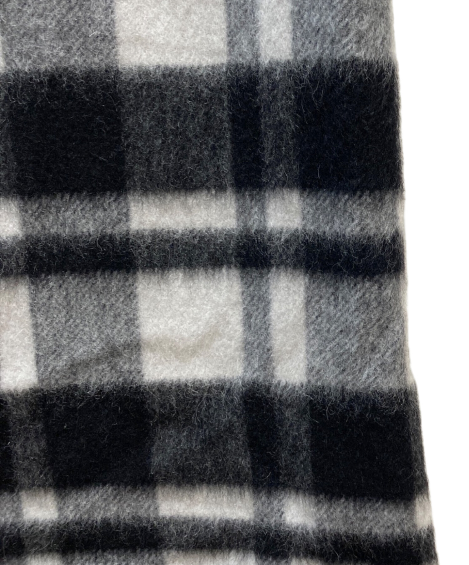 中古・古着通販】INED (イネド) シャギーチェックスカート ブラック