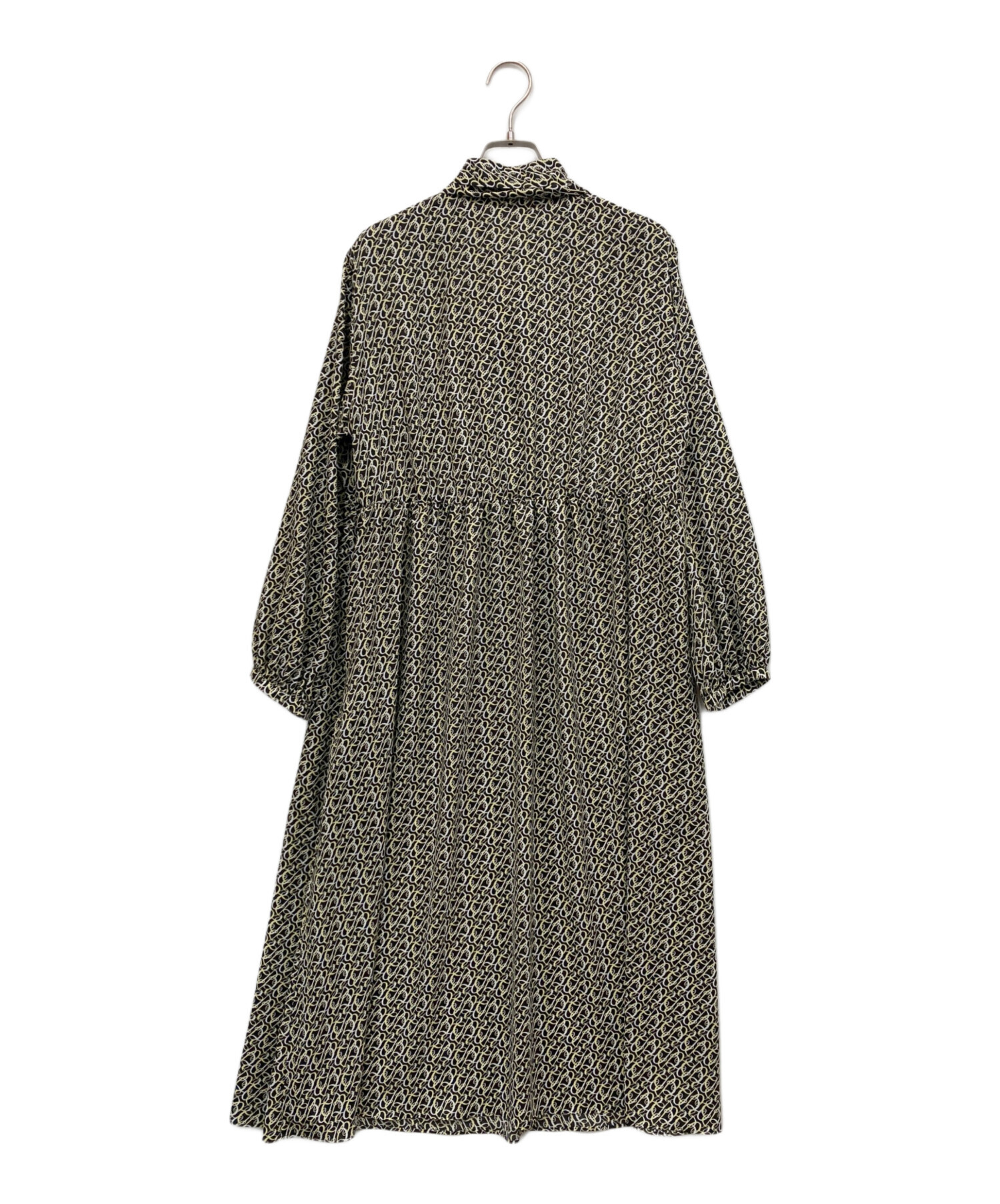 BALLSEY BBカリグラフィプリント ボウタイワンピース ブラウン 36 BALLSEY（ボールジィ）の「BBカリグラフィプリント ボウタイワンピース