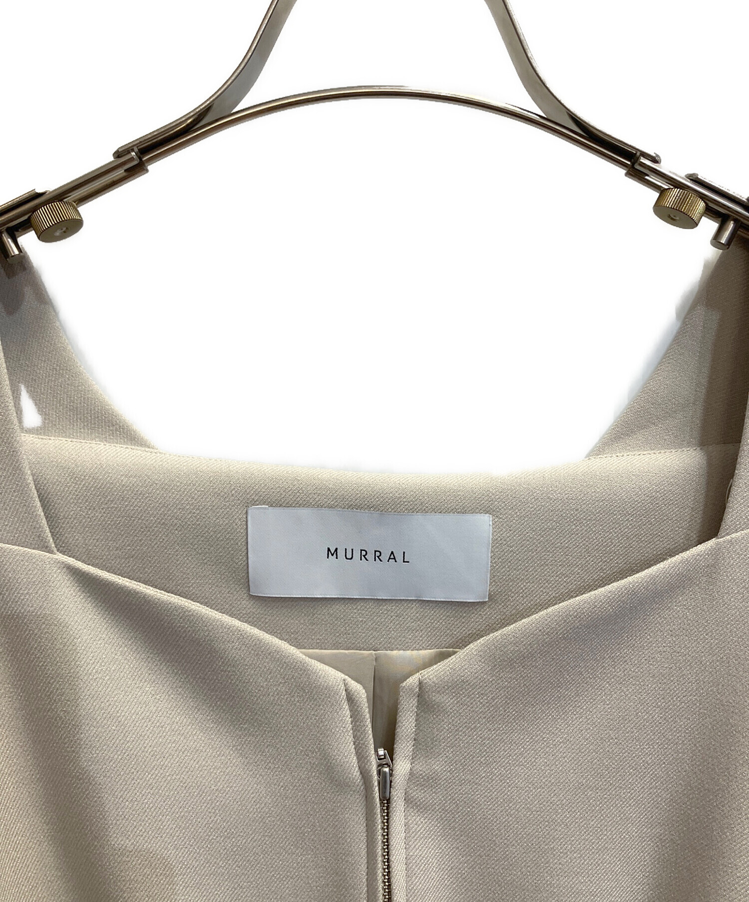 中古・古着通販】MURRAL (ミューラル) Melt off shoulder jacket 中古・古着通販】MURRAL (ミューラル) Melt off shoulder jacket