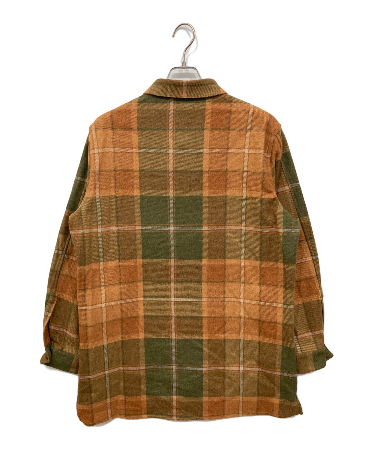 中古・古着通販】LOEWE (ロエベ) アナグラムレザーロゴパッチ 中古・古着通販】LOEWE (ロエベ) アナグラムレザーロゴパッチ