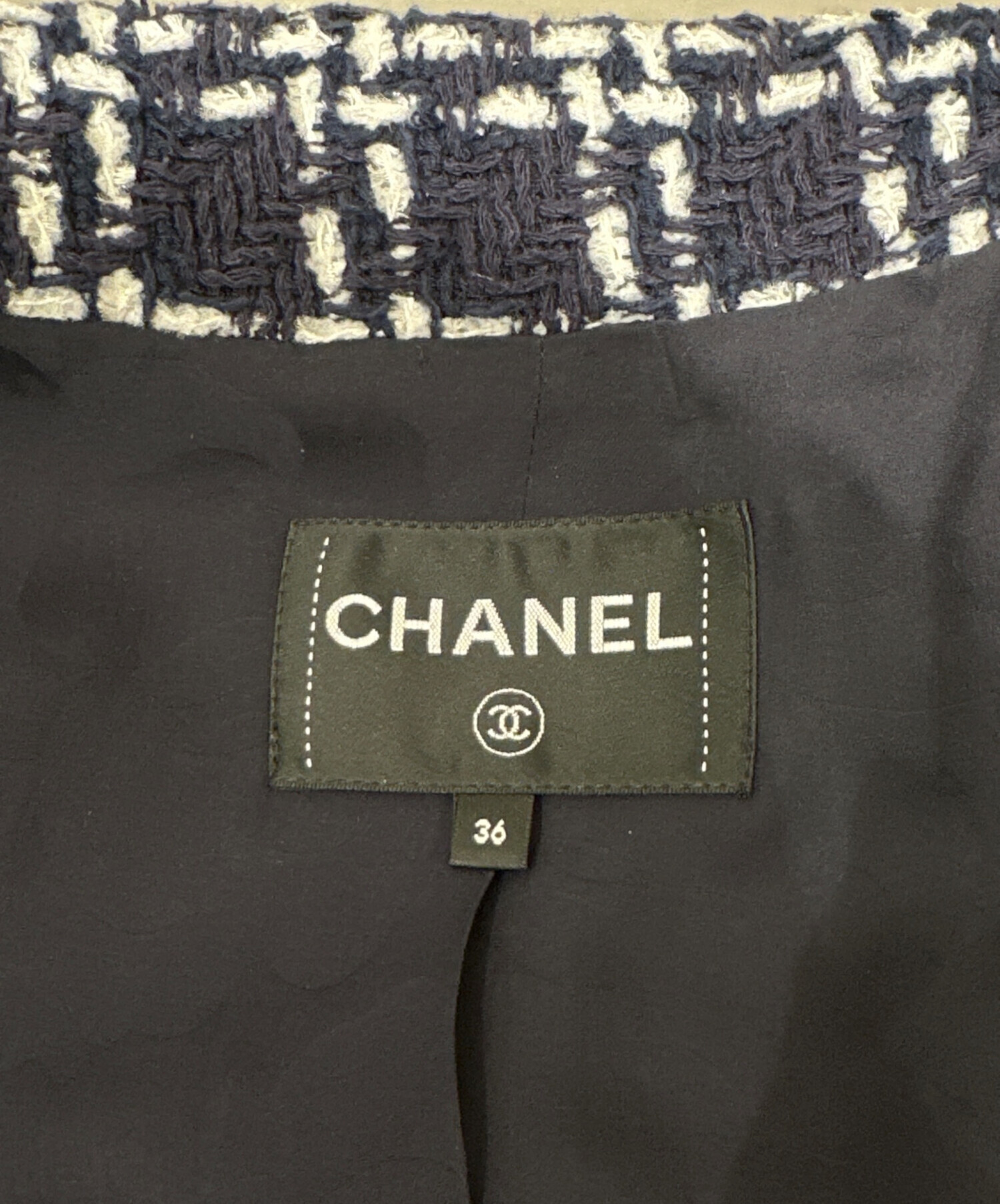 中古・古着通販】CHANEL (シャネル) P75 ココボタンツイードジャケット