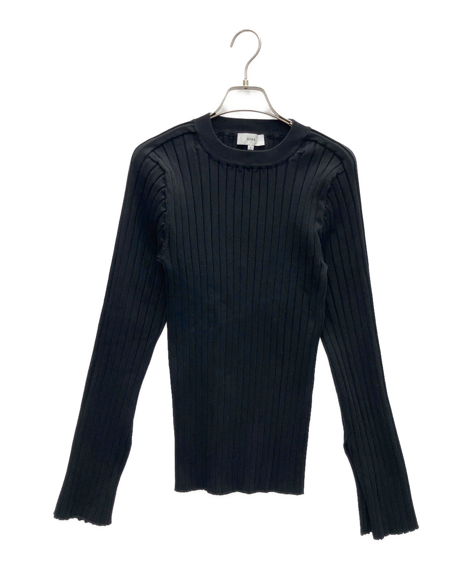 HYKEハイク ボルトネックニット 黒 梨花さん着用モデル サイズ2 畦編み