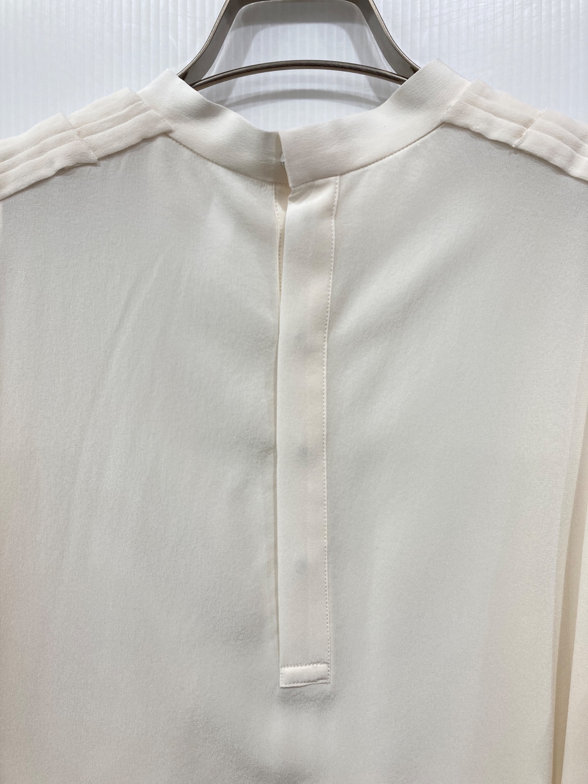 中古・古着通販】Col Pierrot (コルピエロ) ギャザーショルダーシルク