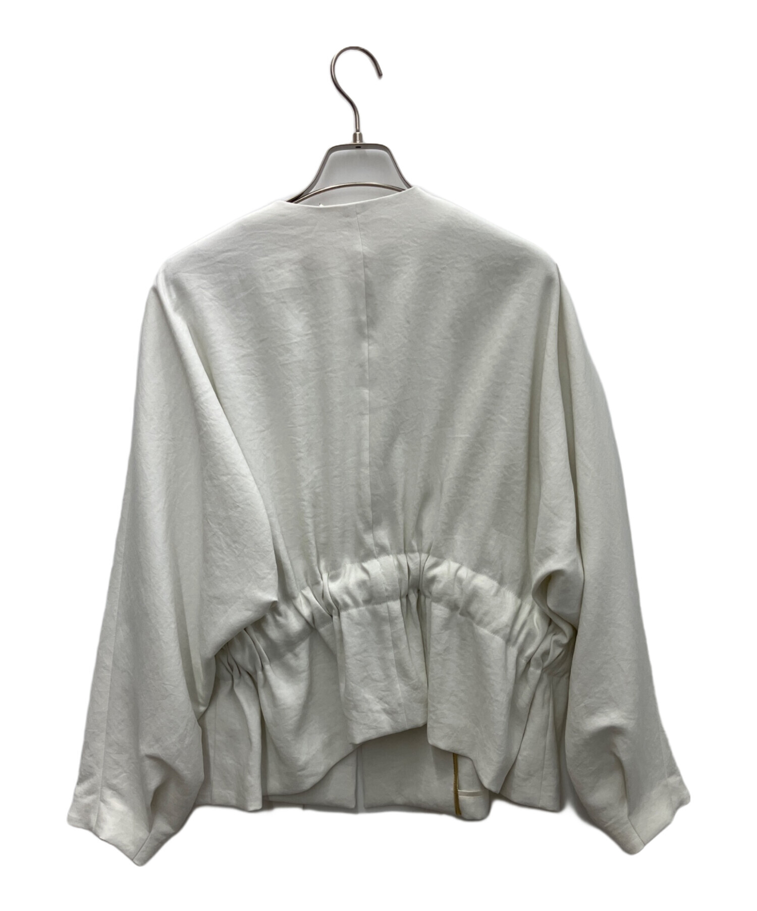 中古・古着通販】BEIGE (ベイジ) MARIE ノーカラージャケット ホワイト