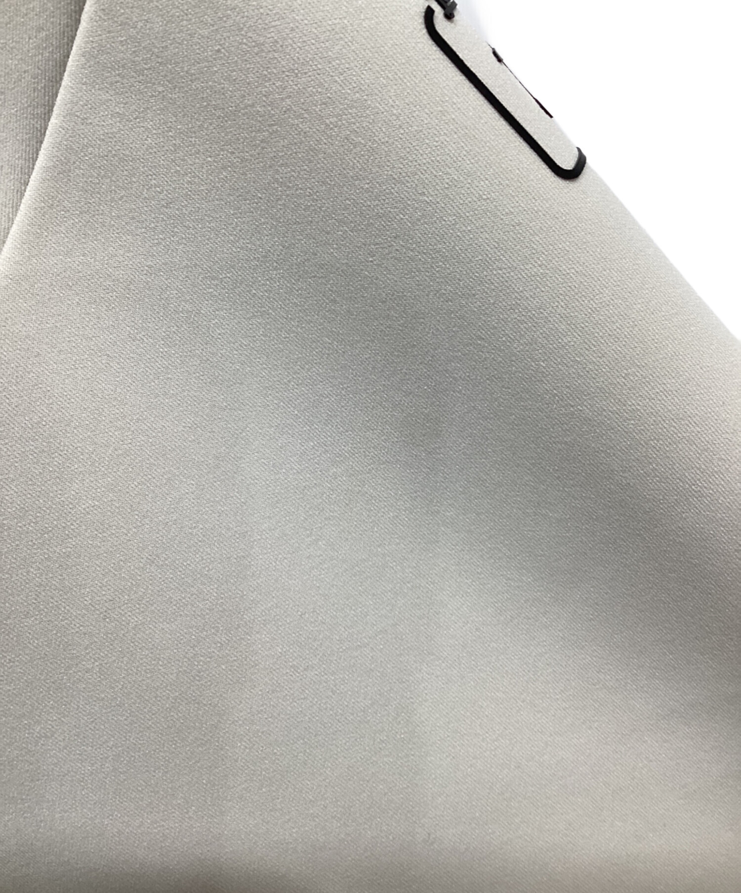 未使用　HERNO ヘルノ　スウェット　裏起毛　laminar 44 ブラック 未使用 HERNO ヘルノ スウェット 裏起毛 laminar 44 ブラック