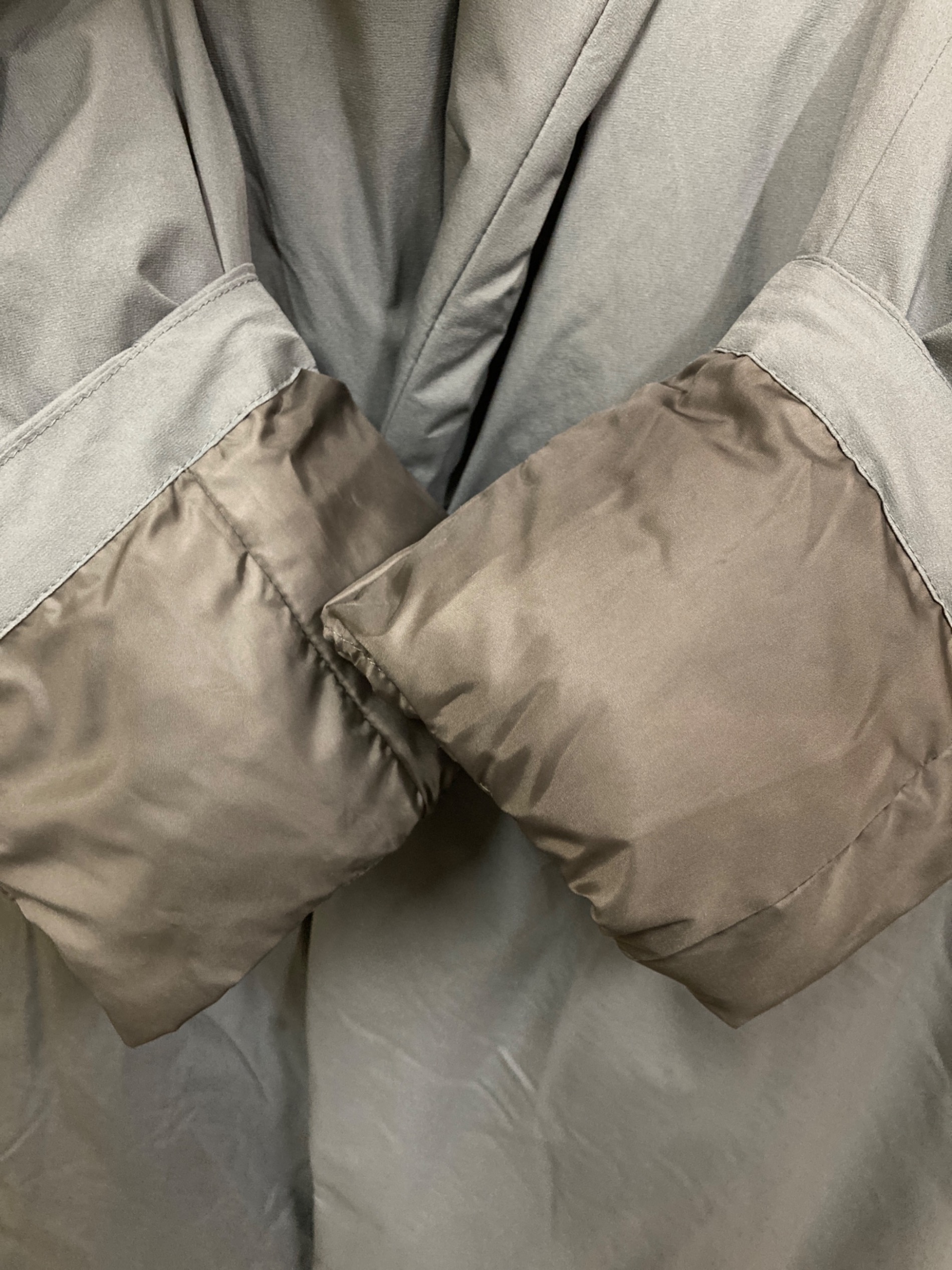 UNITED ARROWS ユナイテッドアローズ ダウンコート M グレー 【古着】【中古】【送料無料】 中古・古着通販】UNITED ARROWS TOKYO (ユナイテッドアローズ