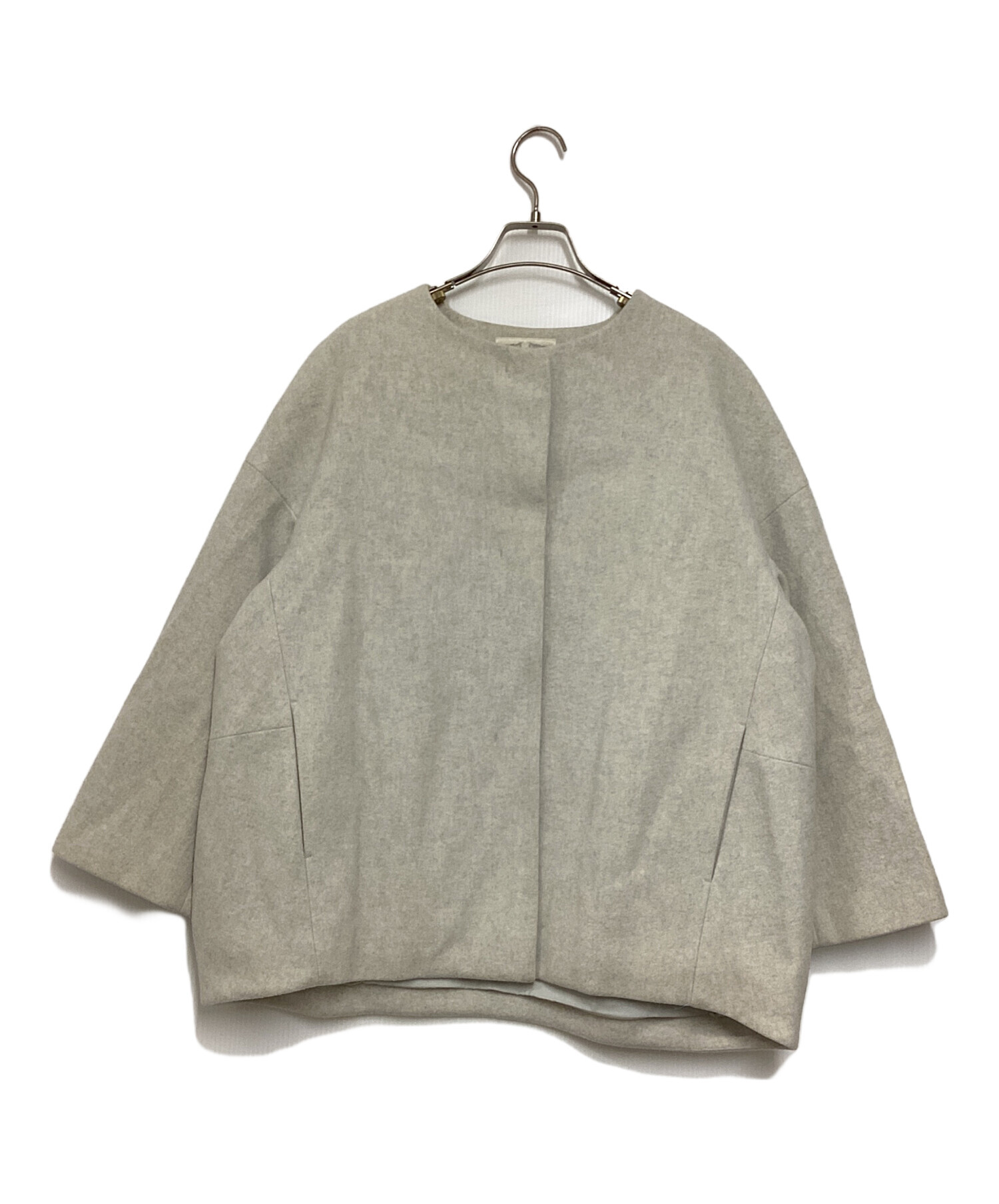 中古・古着通販】BEARDSLEY (ビアズリー) うしろぷっくりウールコート