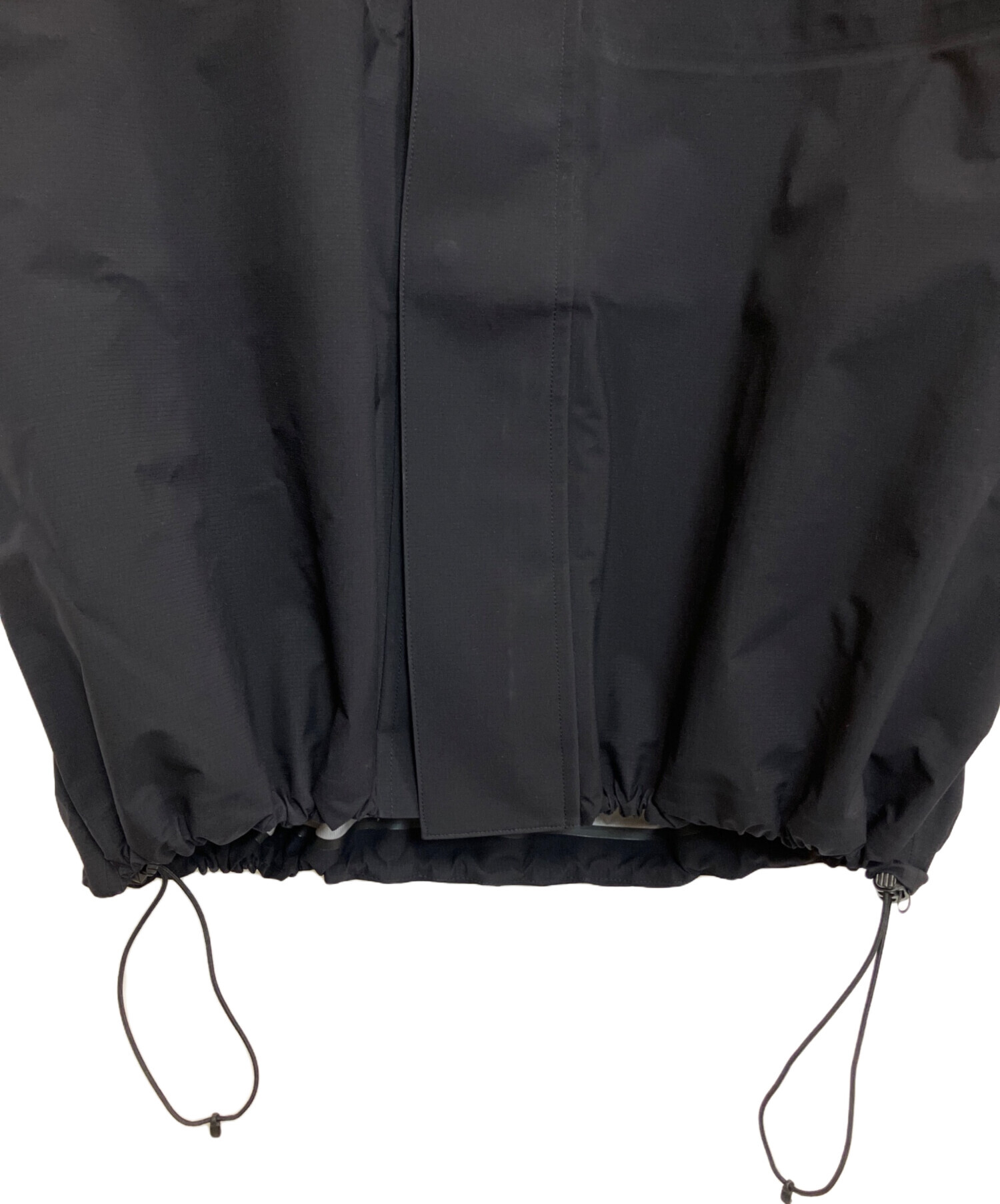 中古・古着通販】HYKE (ハイク) PERTEX SHELL COAT ブラック サイズ:L