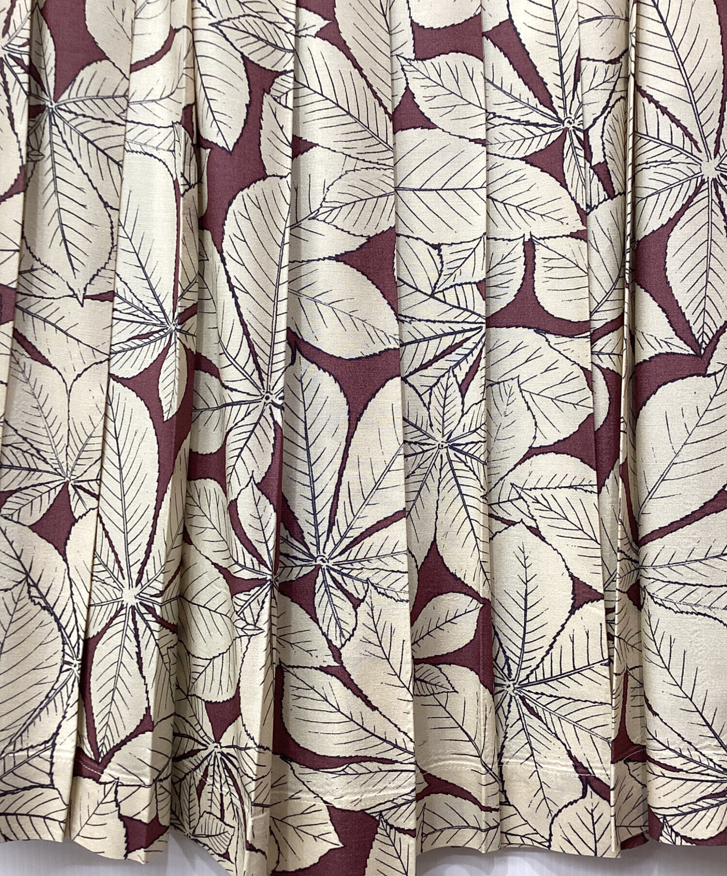 中古・古着通販】MARGARET HOWELL (マーガレットハウエル) プリーツ