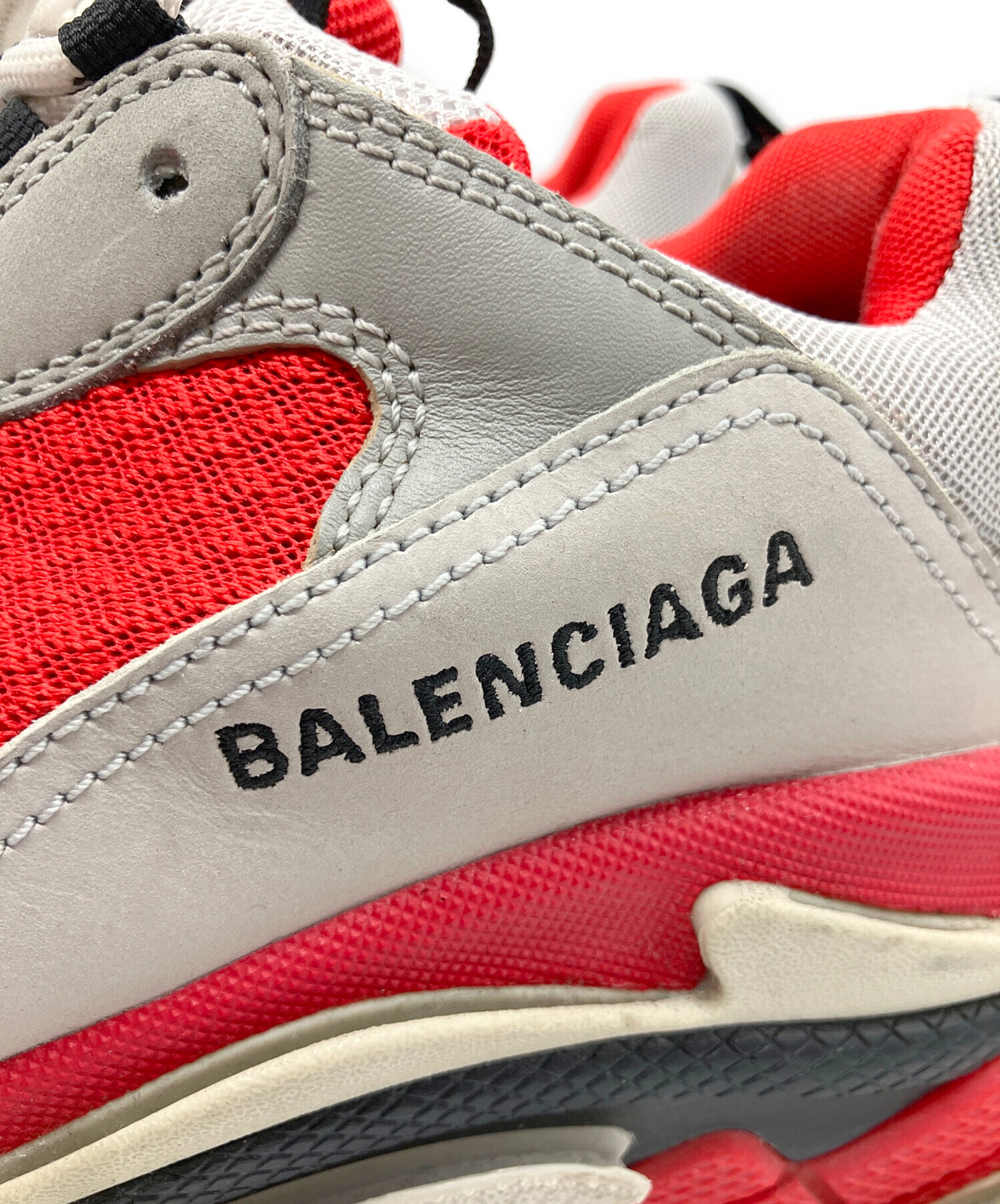 中古・古着通販】BALENCIAGA (バレンシアガ) TRIPLE S グレー×レッド