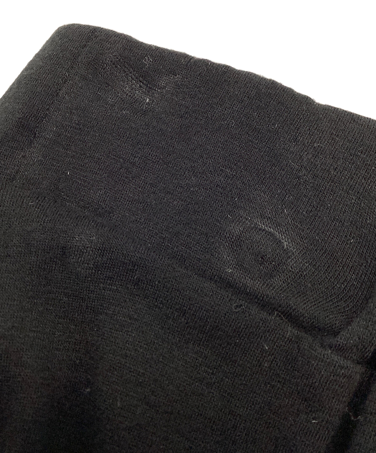 偽物ブランド撲滅 ISSEY MIYAKE ブラックレザーパンツ イッセイミヤケ