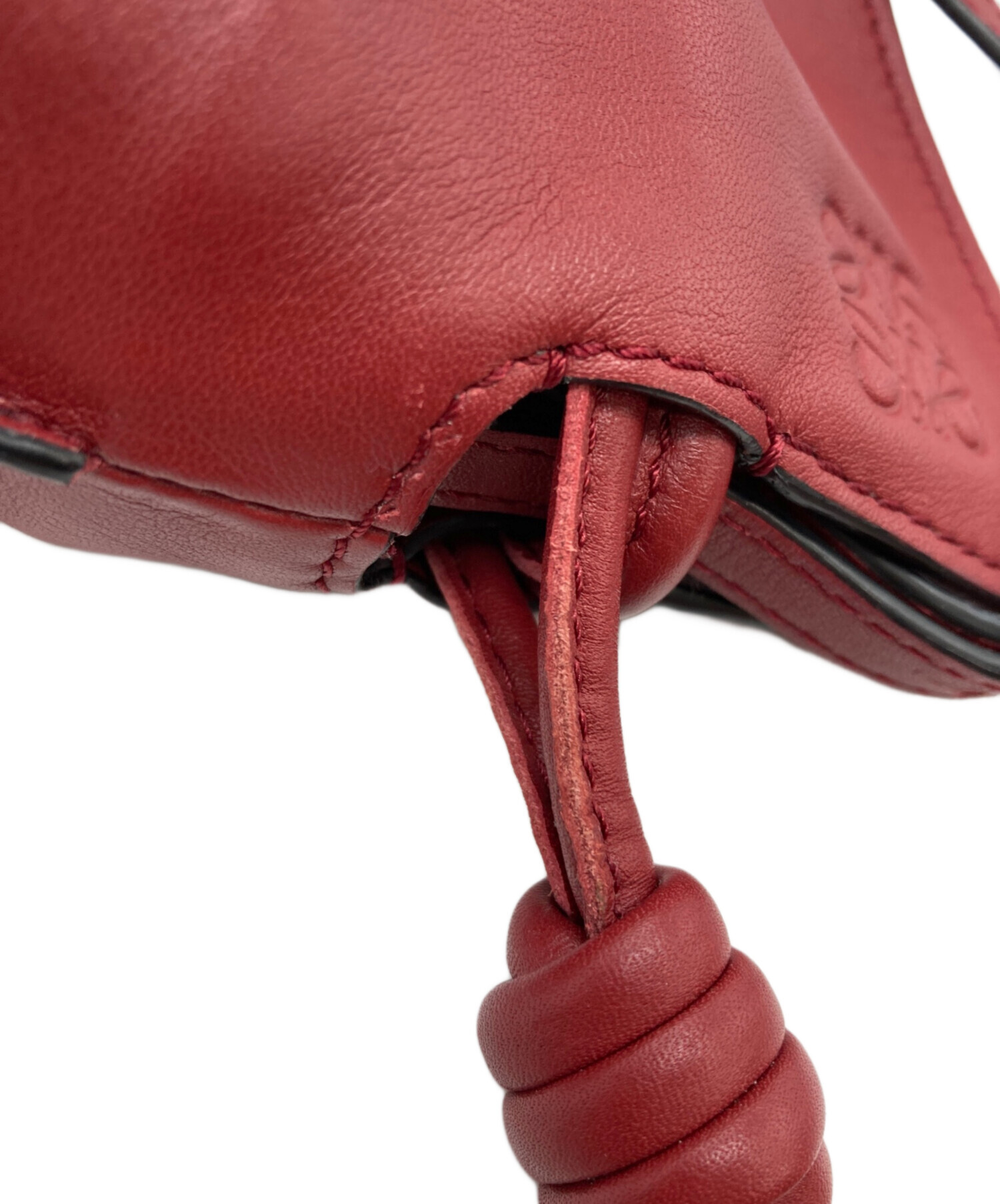 ロエベフラメンコ赤いレザーショルダーバッグ ロエベフラメンコ赤い