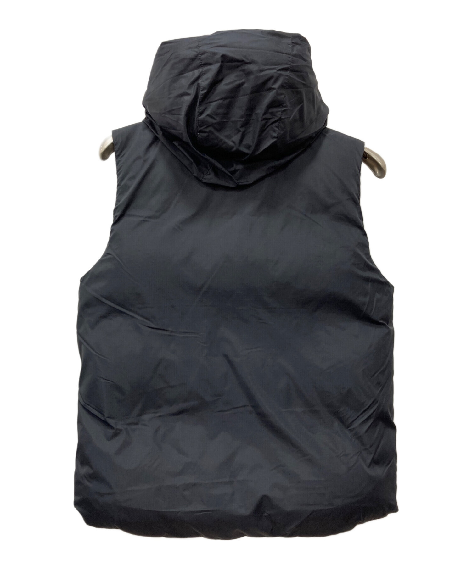 カナダグース ブラックレーベル アルバーダウンベスト 中古・古着通販】CANADA GOOSE BLACK LABEL (カナダグース ブラック