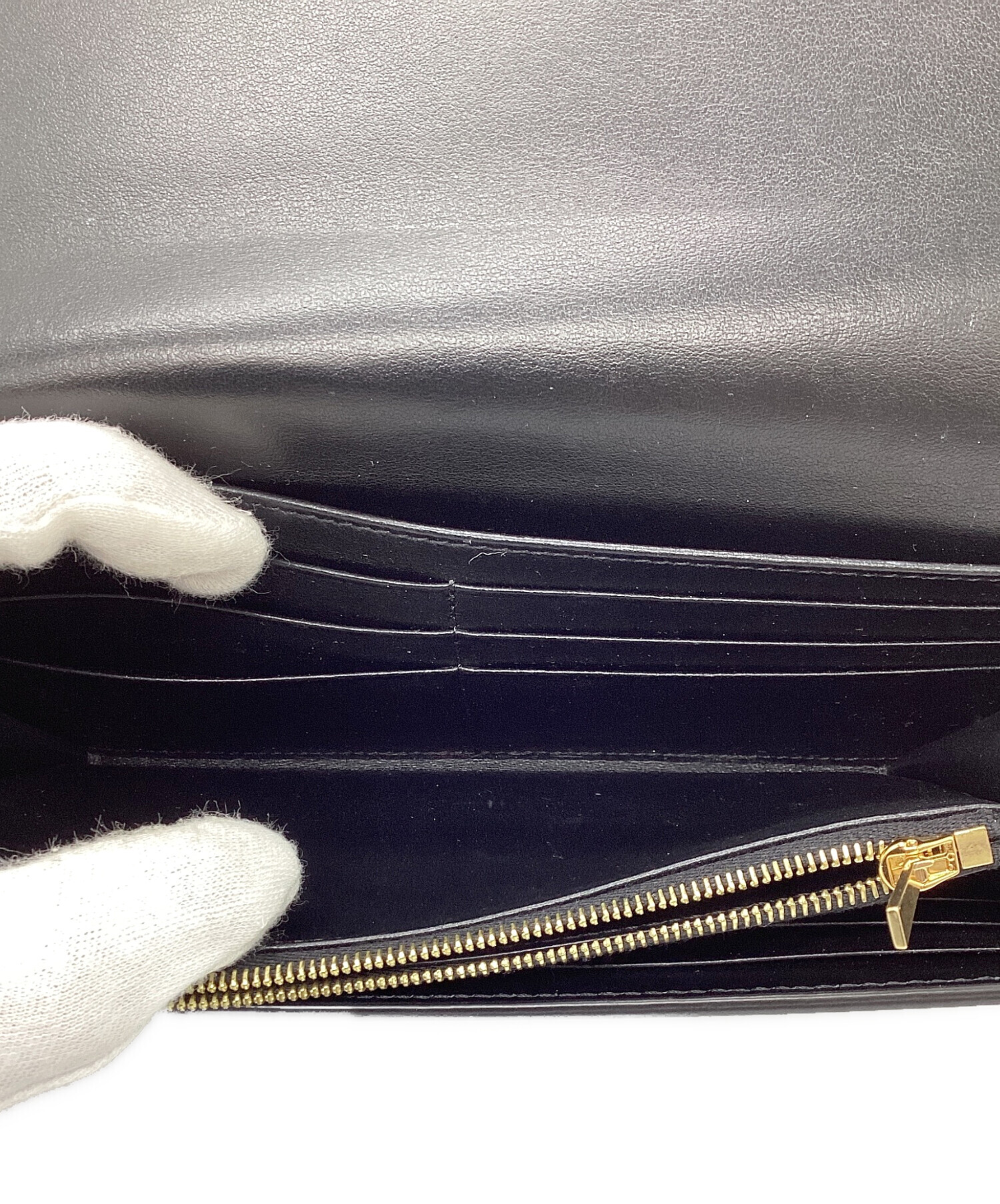 ③CELINE セリーヌ Cロゴ フラップ 長財布 ロングウォレット スエード 中古・古着通販】CELINE (セリーヌ) ラージフラップウォレット