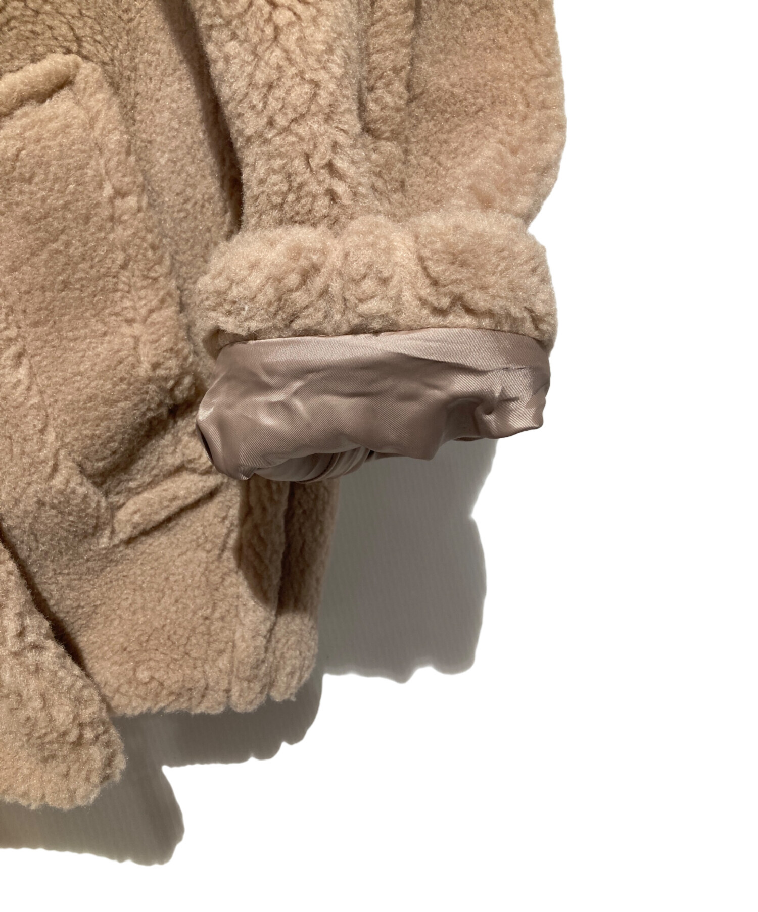 【中古】未使用品 チノ CINOH BOA COCOON COAT D.BROWN コクーンシルエットボアミドルコート タグ付き ミドル 長袖 中古・古着通販】CINOH (チノ) BOA コクーンコート ベージュ サイズ:36