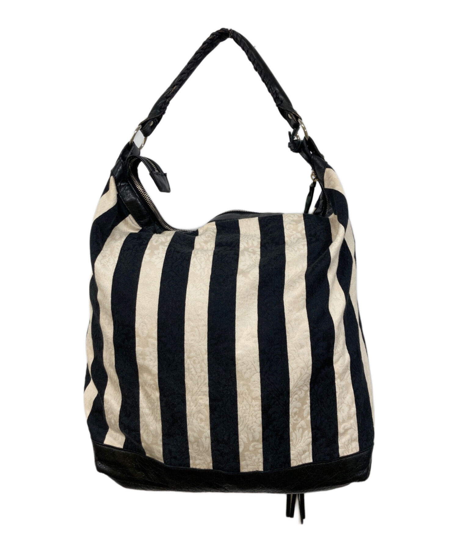 中古・古着通販】BALENCIAGA (バレンシアガ) ストライプワン 中古・古着通販】BALENCIAGA (バレンシアガ) ストライプワン