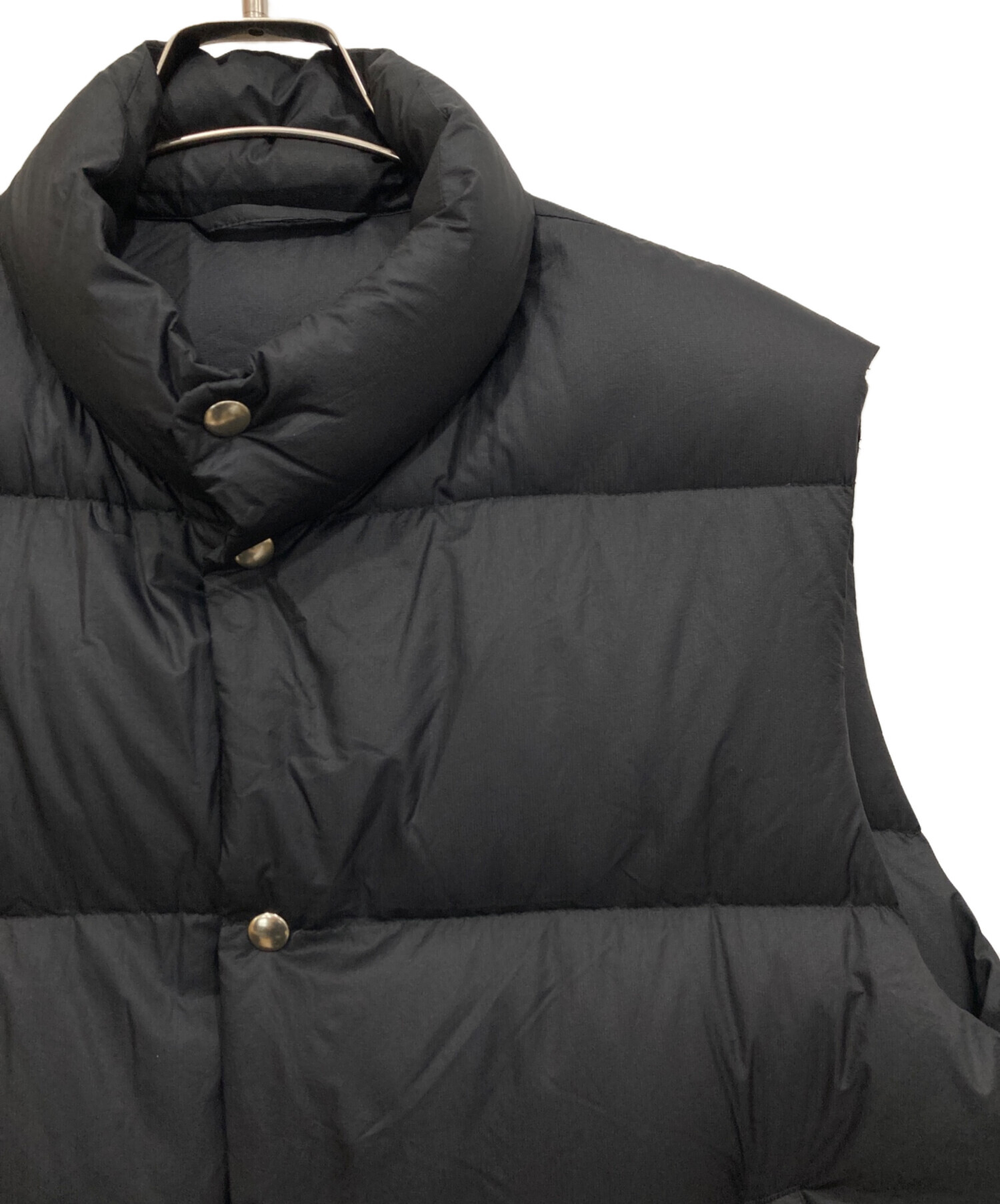中古・古着通販】COMOLI (コモリ) ダウンベスト ブラック サイズ:3