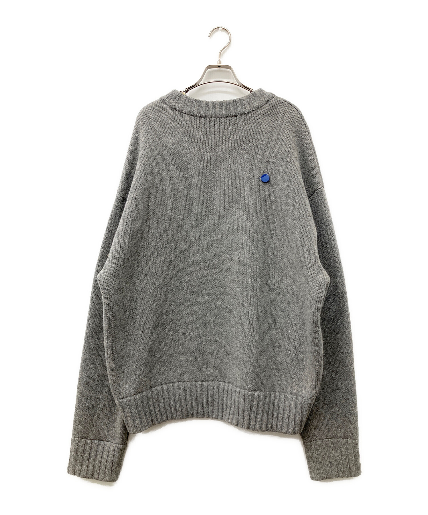 中古・古着通販】ADER error (アーダーエラー) Decal logo knit グレー