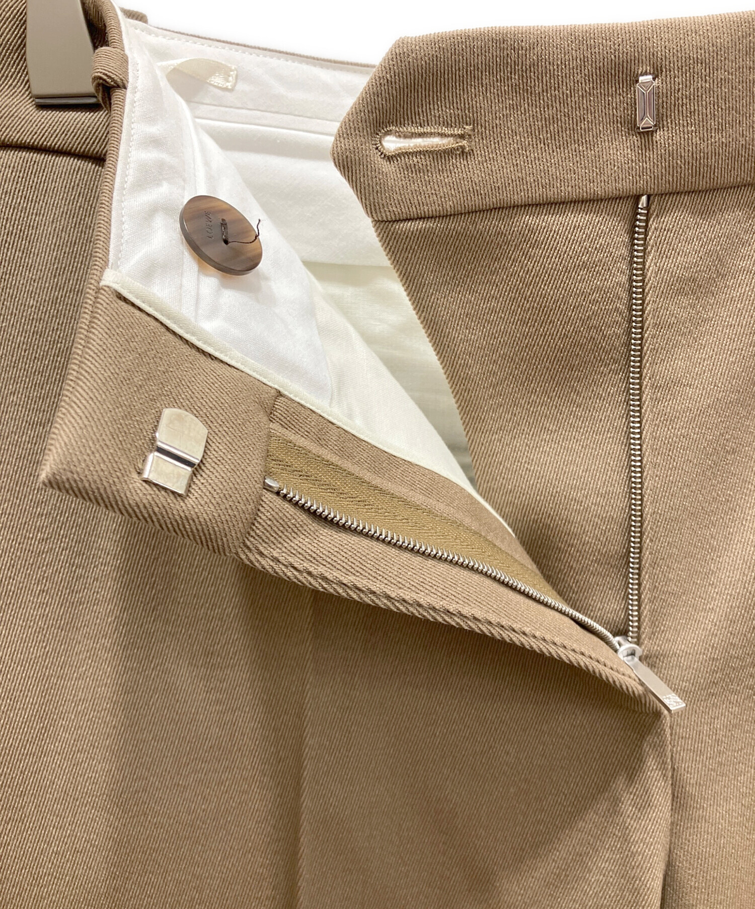 中古・古着通販】LOEWE (ロエベ) クロップドターンアップトラウザーズ