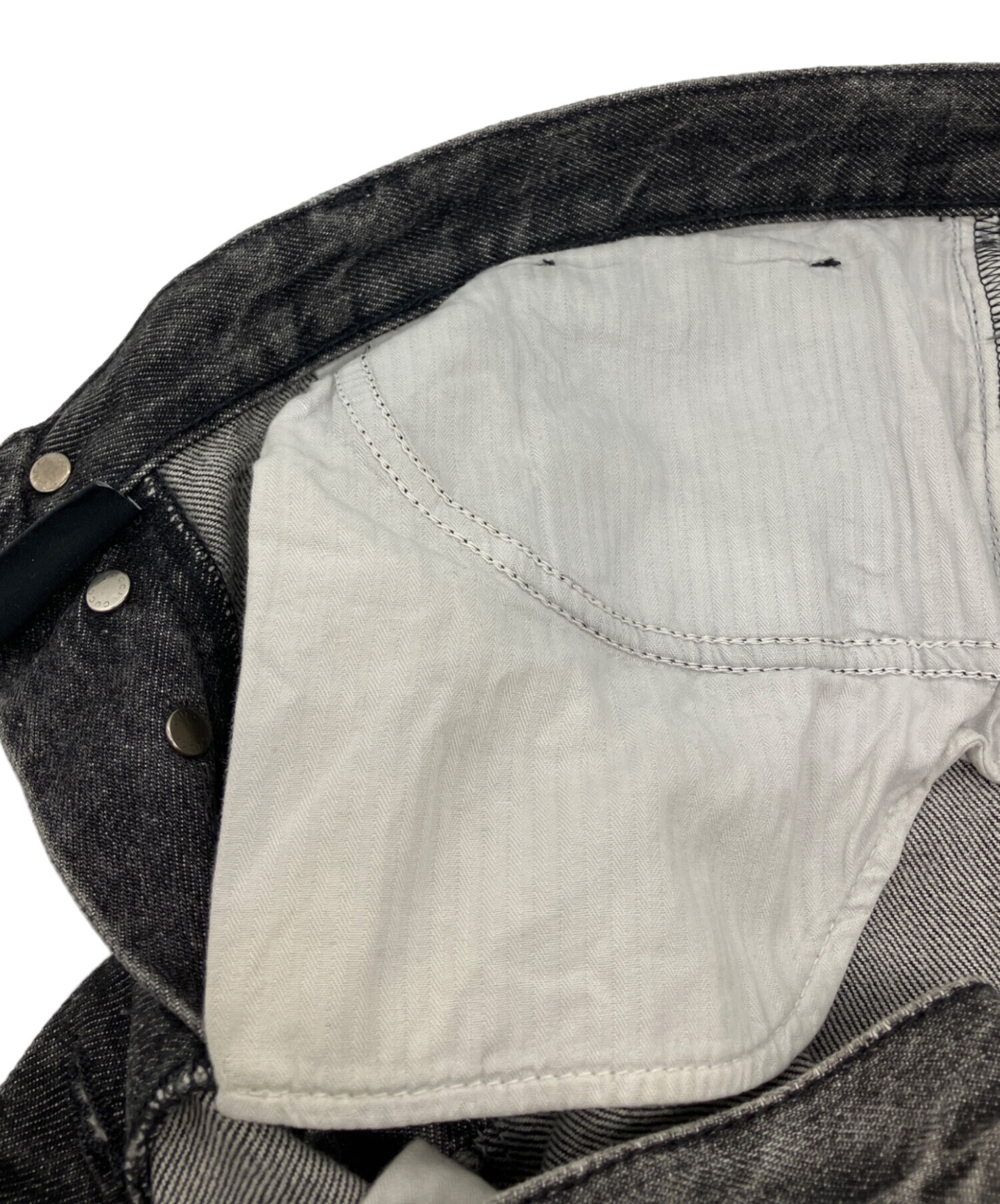 中古・古着通販】GUCCI (グッチ) デニムパンツ ブラック サイズ:46