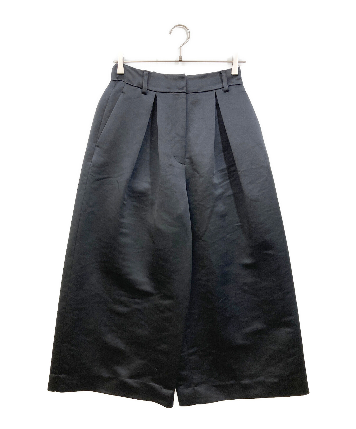 中古・古着通販】Heve (ヘイヴ) サテンガウチョパンツ ブラック サイズ