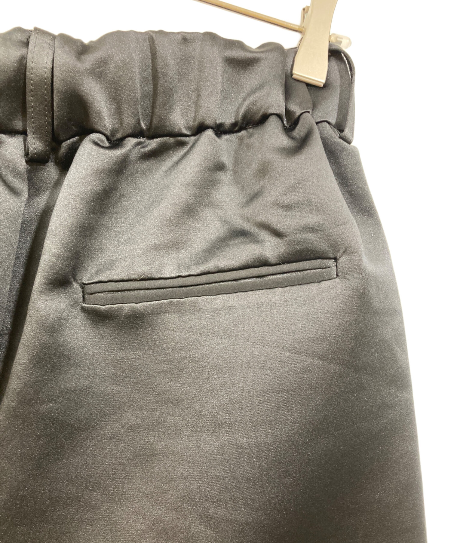 中古・古着通販】Heve (ヘイヴ) サテンガウチョパンツ ブラック サイズ