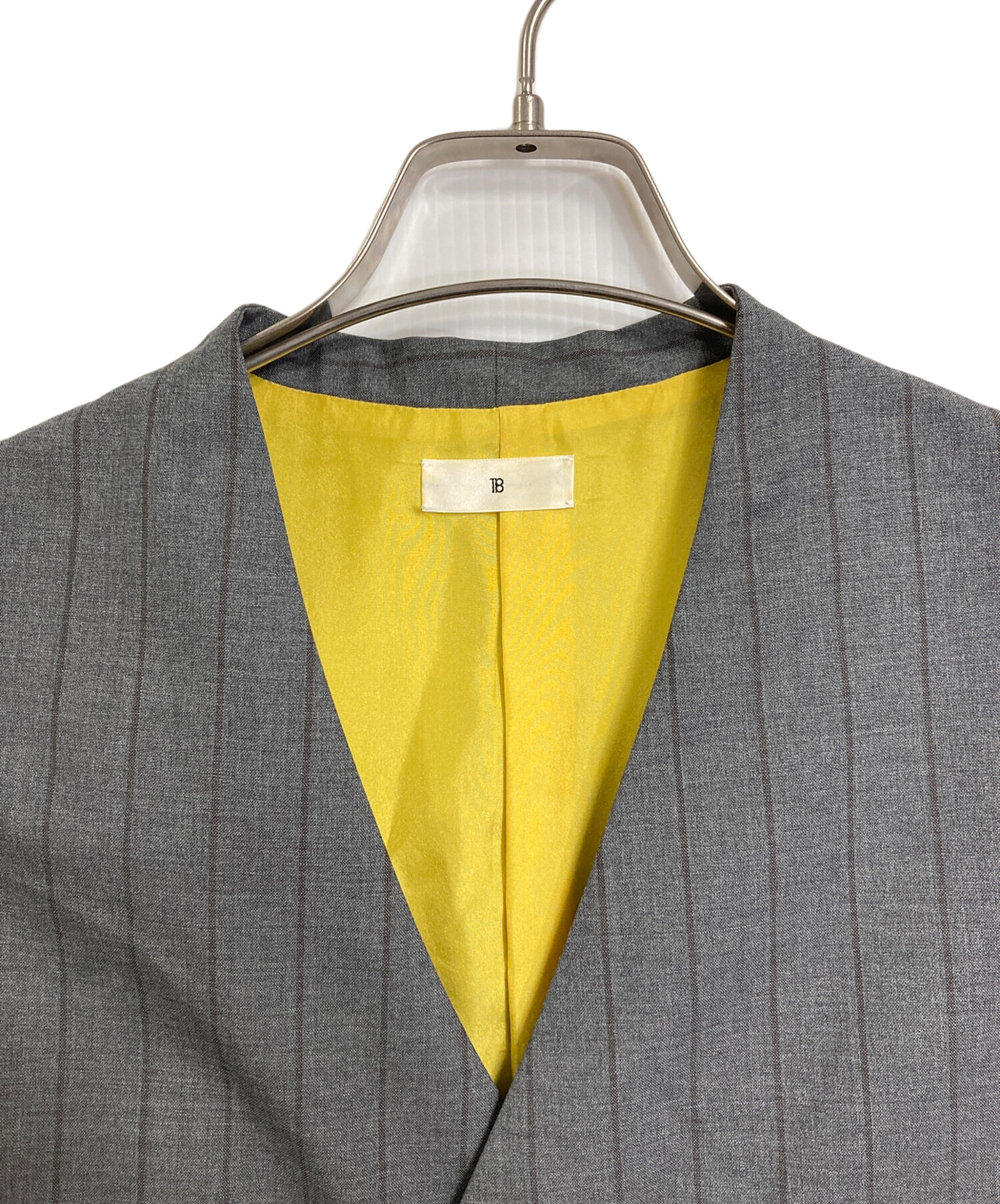 Tomorrowland.B ジレ