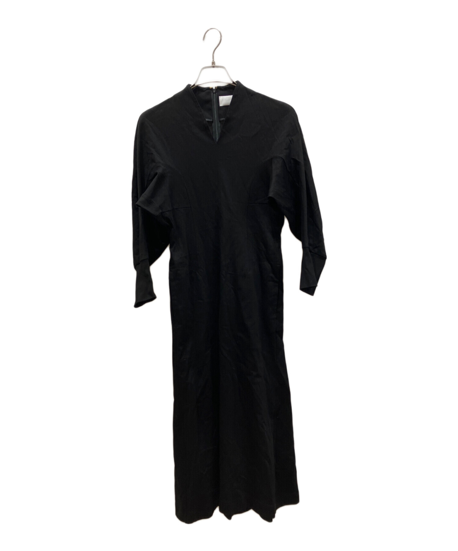 マメクロゴウチ/ V-Neck Classic Cotton Dress Mame Kurogouchi