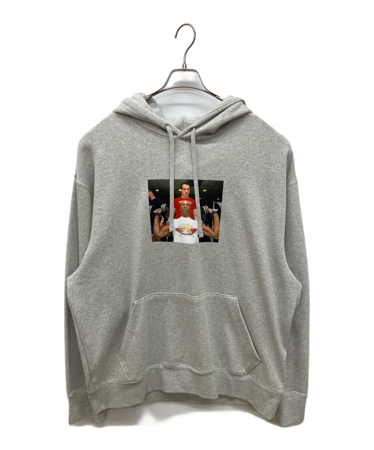 UNDEFEATED×JORDAN プルオーバーパーカー 【公式通販】