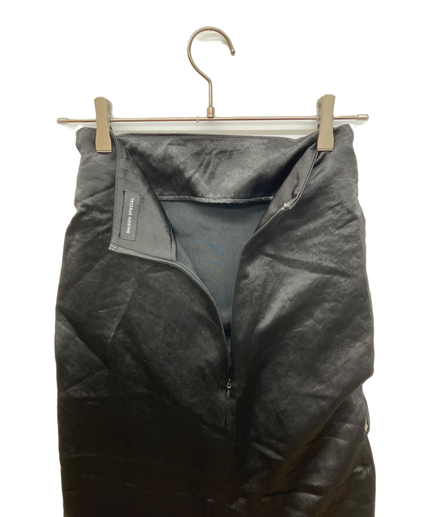 【完売品】メゾンスペシャル サテンシャーリングスカート ブラック 黒 36サイズ 中古・古着通販】MAISON SPECIAL (メゾンスペシャル) Satin Shirring