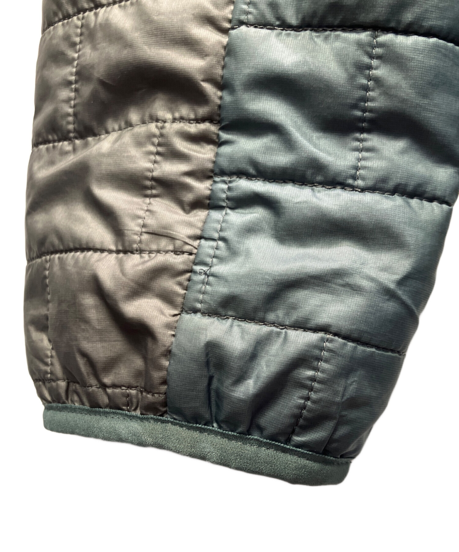 パタゴニア ナノパフ ジャケット XL グレー パタゴニア ナノパフジャケット フォージグレー 表記(M) パッカブル