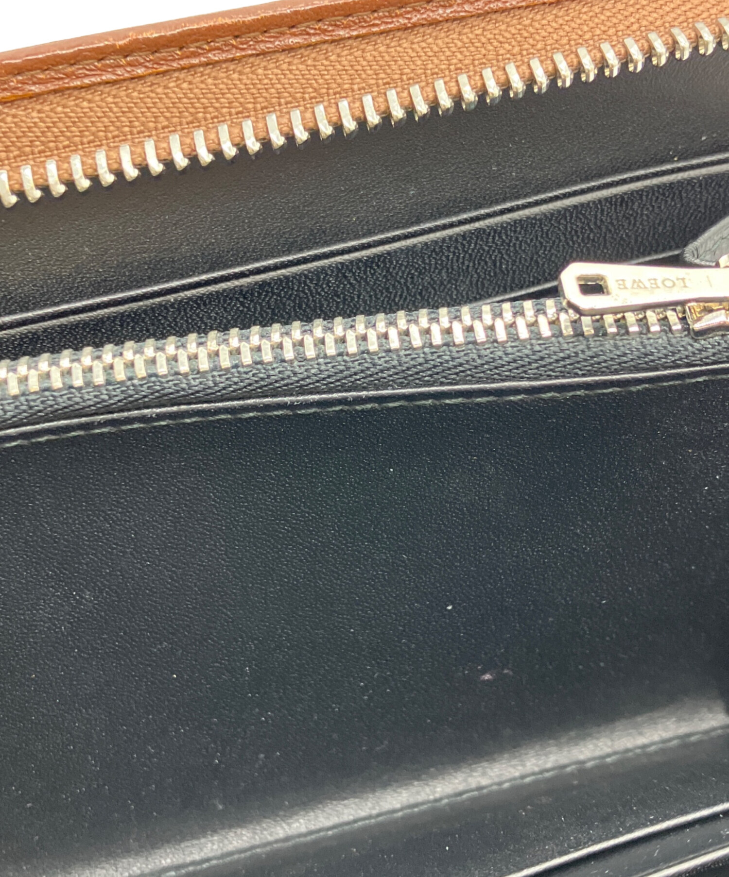 中古・古着通販】LOEWE (ロエベ) 長財布 ブラウン｜ブランド・古着通販