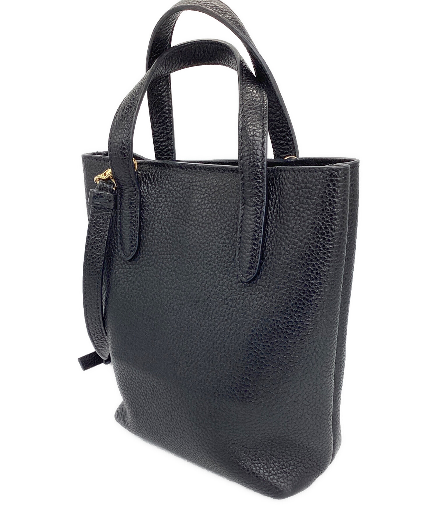 Salvatore Ferragamo ブラックショルダーバッグ 中古・古着通販】Salvatore Ferragamo (サルヴァトーレ フェラガモ
