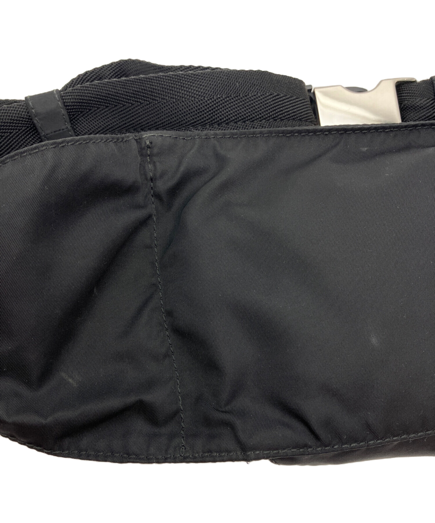 中古・古着通販】PRADA (プラダ) ナイロンウエストバッグ ブラック