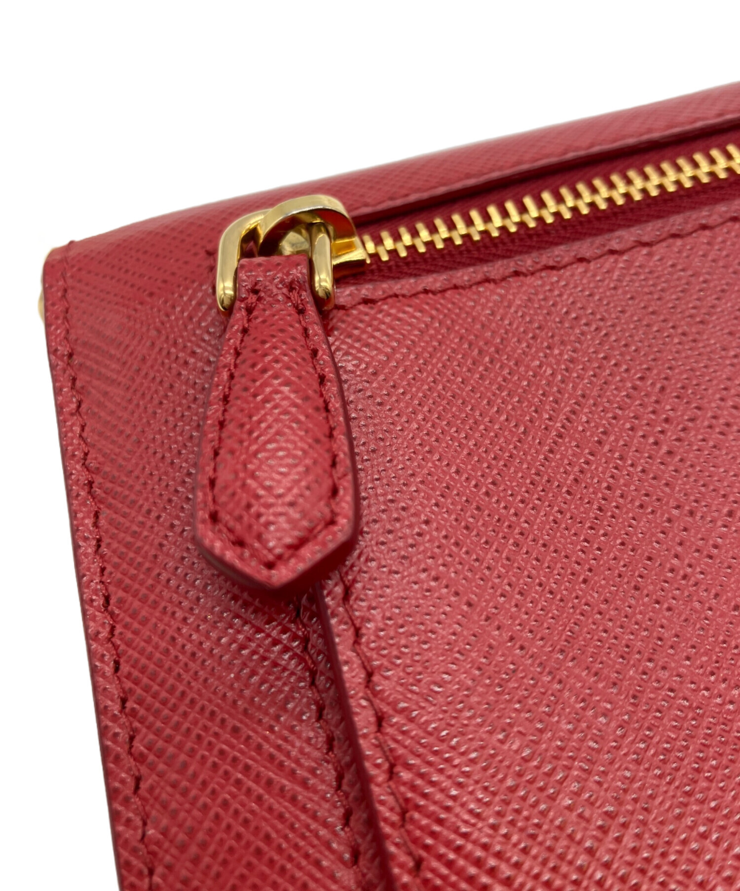中古・古着通販】PRADA (プラダ) チェーンショルダーウォレット レッド