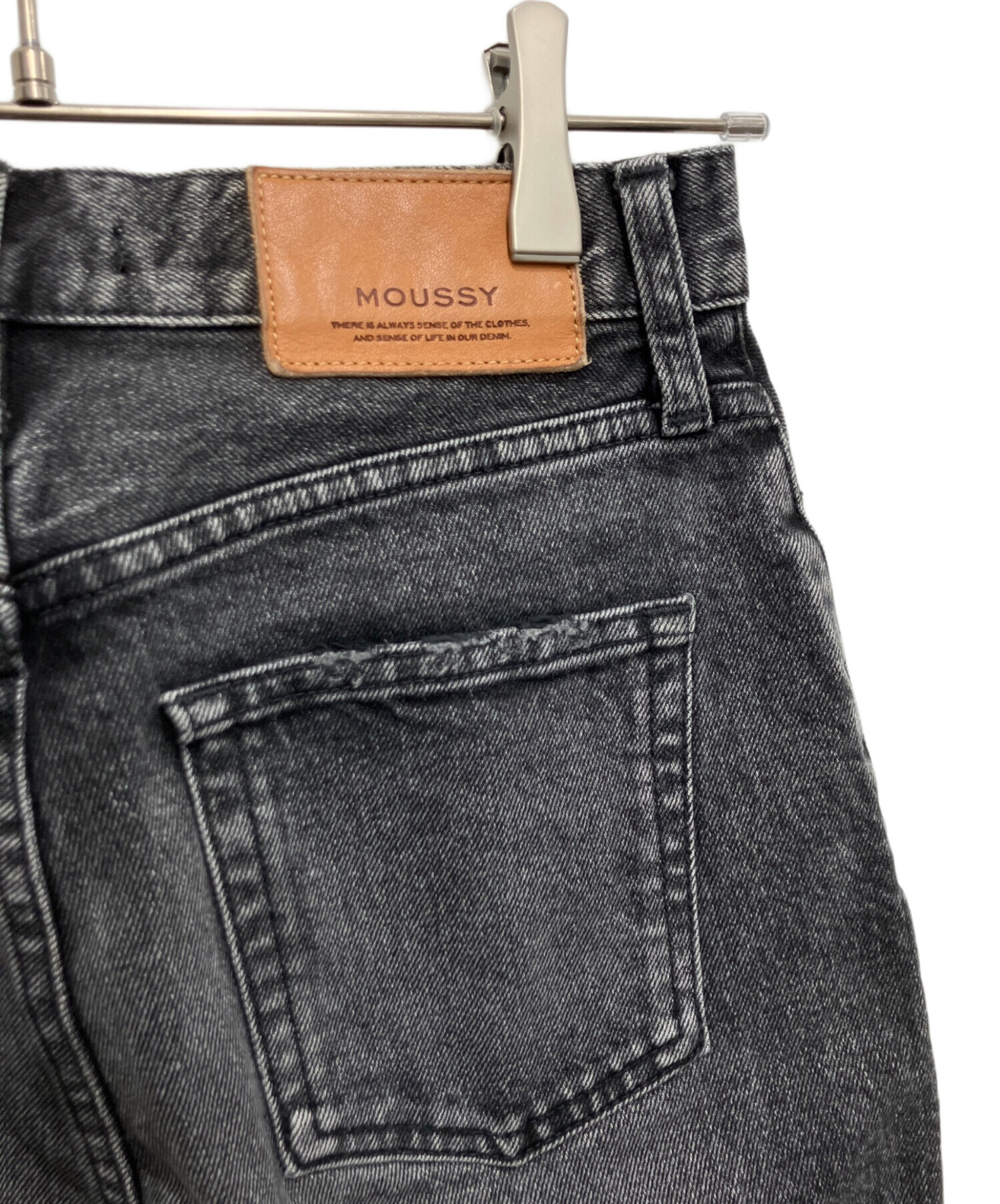 Excellent Condition: MOUSSY MVS BLACK FLARE 26