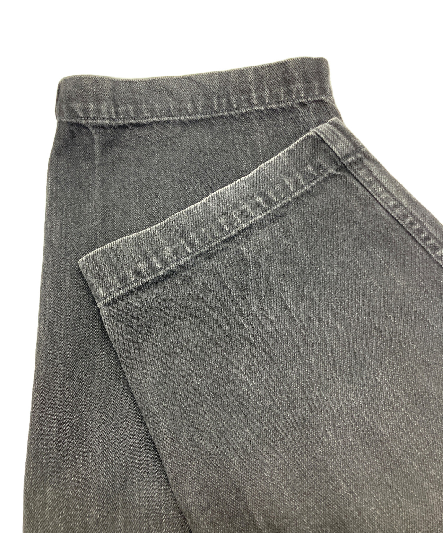 中古・古着通販】COMOLI (コモリ) ベルテッドデニムパンツ ブラック